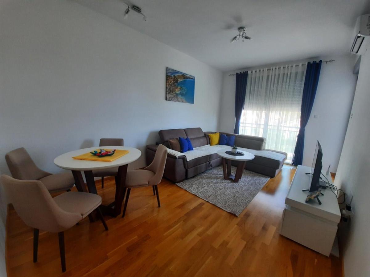 Lux Apartment Talija Budva Buitenkant foto